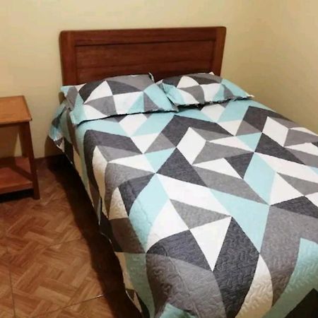 Hospedaje Sumita Wasi Пуно Екстериор снимка
